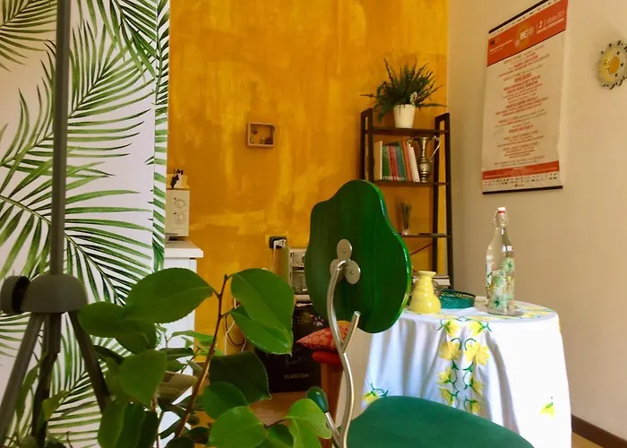 Da Coco E Mini,l'angolo Per Ceramiste In Viaggio - Faenza