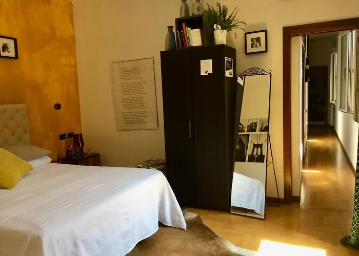 Da Coco E Mini,l'angolo Per Ceramiste In Viaggio - 게스트하우스